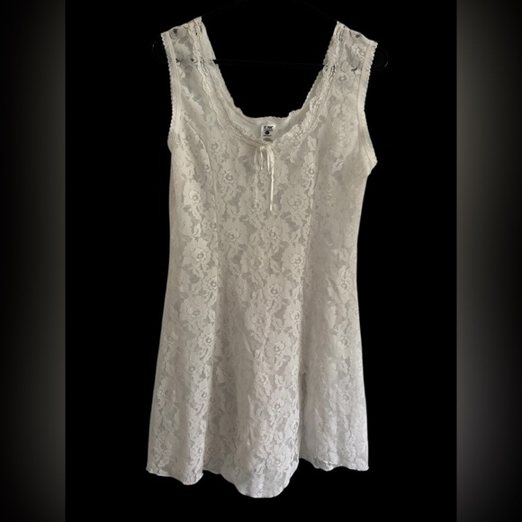 St Eve Intimates White Sheer Lace Sleeveless Mini Slip Nylon Chemise Size Large - Picture 5 of 12